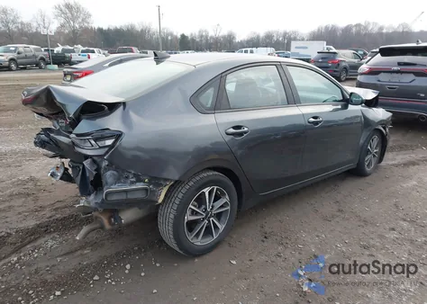 2024 Kia Forte Lxs из США, поврежденный, VIN 3KPF24AD2RE739162